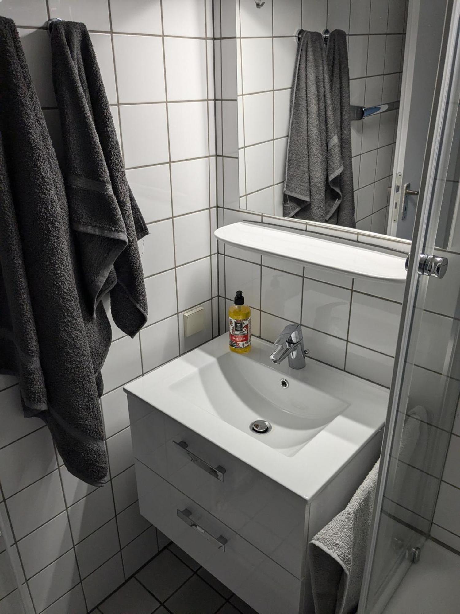 Modernes Studio-Apartment Mitten Im Ruhrgebiet Bochum Luaran gambar